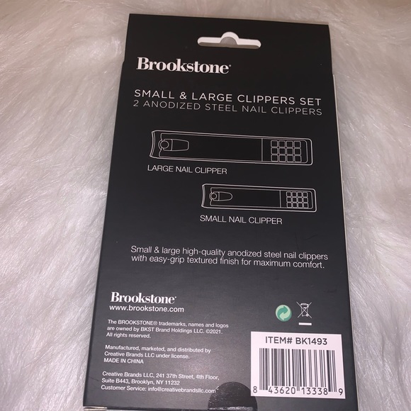Brookstone nail clippers set - Picture 2 of 2